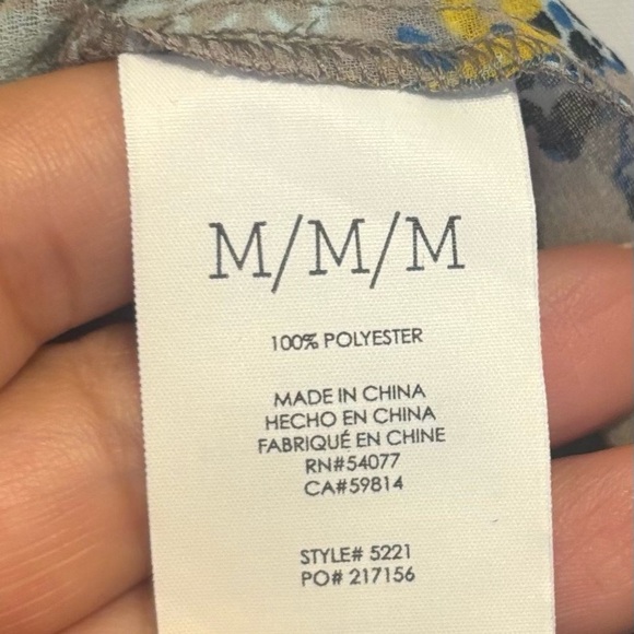Cabi Offsides Floral Print Sheer Sleeveless Blouse – Size Medium - Picture 6 of 6